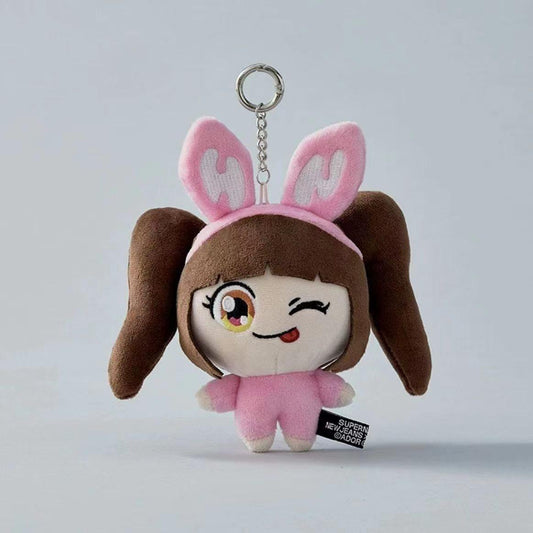 PORTE-CLÉS NEWJEANS (15~17 cm)