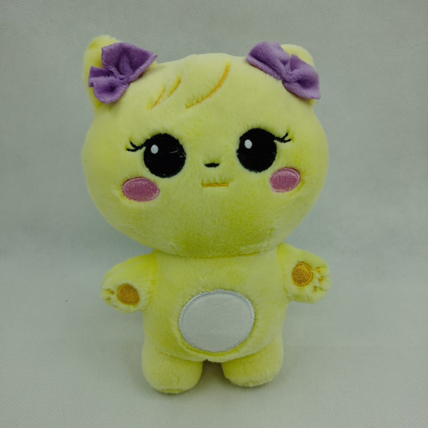 PELUCHE PERSONNAGE DE LA TOURNÉE BLACKPINK