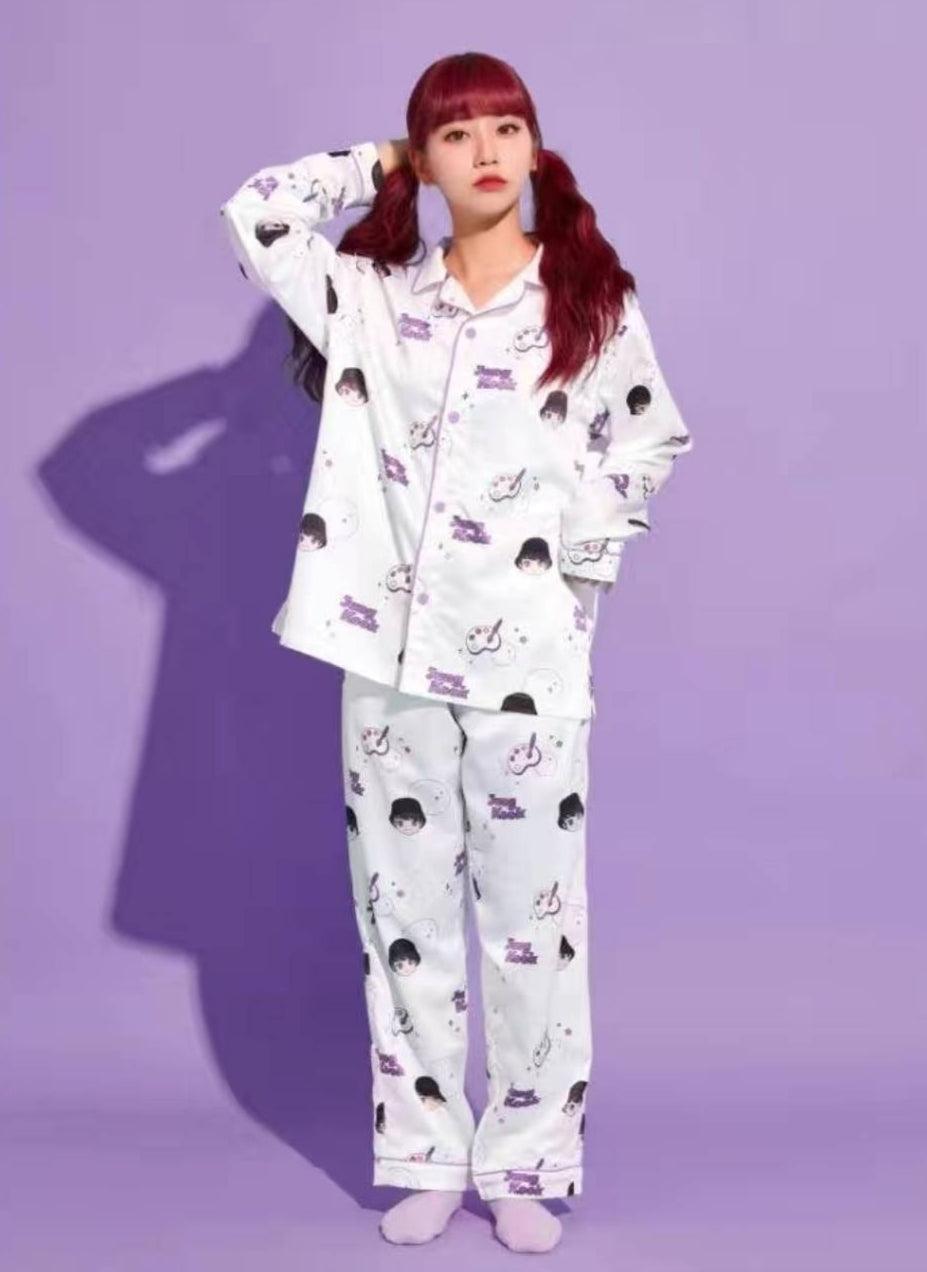 BTS MERCH TINY TAN MIC DROP PYJAMAS (tous les membres)