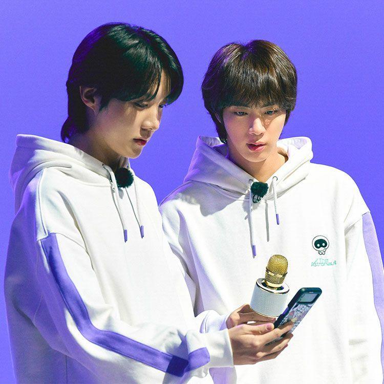 SWEAT À CAPUCHE / PANTALON / ENSEMBLE WOOTTEO L'ASTRONAUTE/JIN BTS