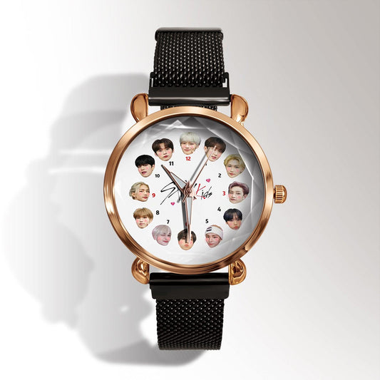 MONTRES STRAY KIDS AVEC FERMETURE MAGNÉTIQUE