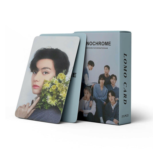 KIT AVEC 54 PHOTOCARTES BTS MONOCHROME