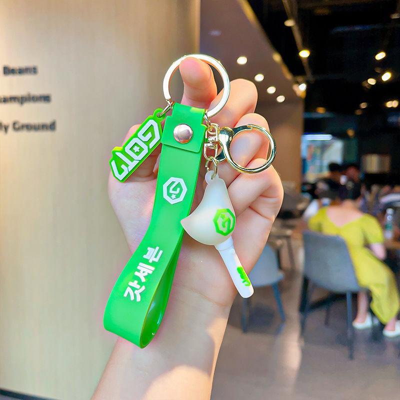 PORTE-CLÉS LIGHTSTICKS DIVERS GROUPES KPOP