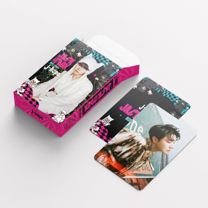 PHOTOCARTES J-HOPE JACK IN THE BOX 92 PCS (60 PHOTOCARTES + 32 AUTOCOLLANTS)