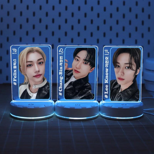 STRAY KIDS LED USB LUMIÈRES CHANGEANTES DE COULEUR (7 COULEURS) tous les membres !