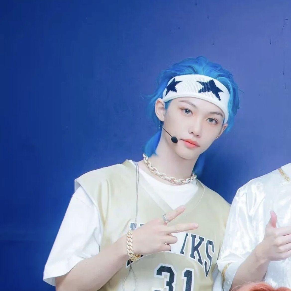 BANDEAUX STRAY KIDS (blanc et noir)