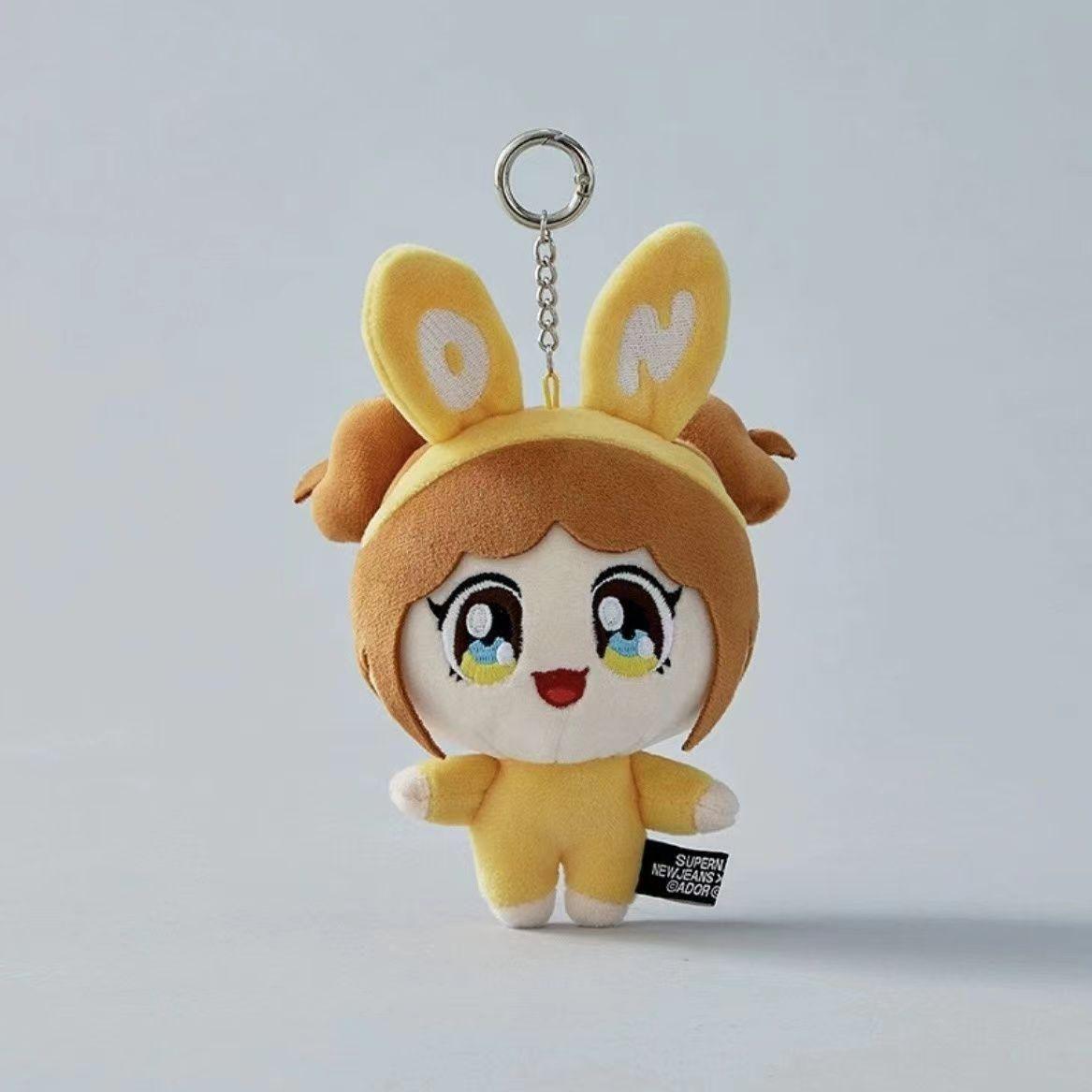 PORTE-CLÉS NEWJEANS (15~17 cm)