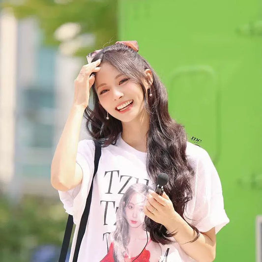 CHEMISE TZUYU (TWICE) 100% COTON (blanche et noire)