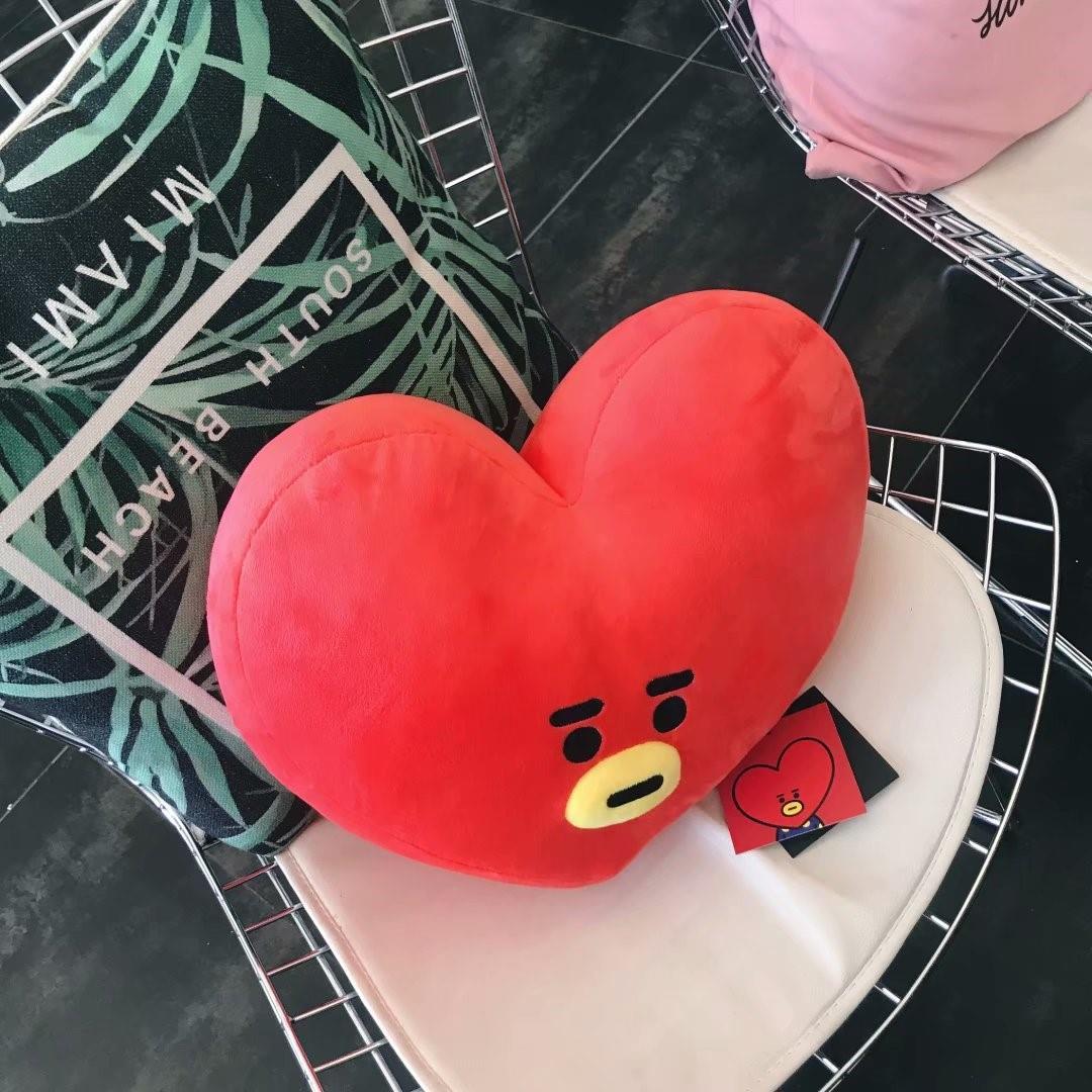 Coussins BT21 BTS TOUS LES PERSONNAGES 35 CM