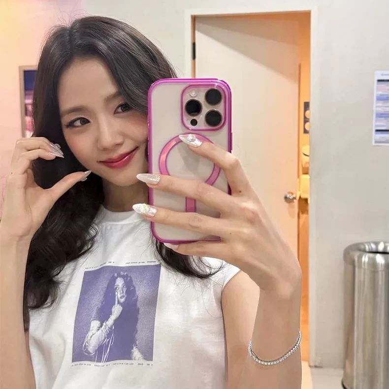 T-SHIRTS JISOO (BLACKPINK) AMORAGE 100% COTON