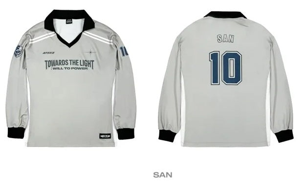 PRODUITS ATEEZ VERS LE T-SHIRT LIGHT