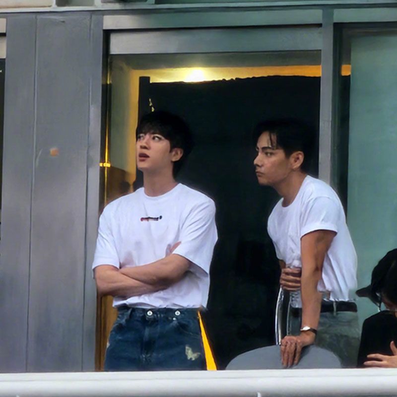 T-SHIRTS JHOPE ON THE STAGE TOUR - FINAL 100% COTON