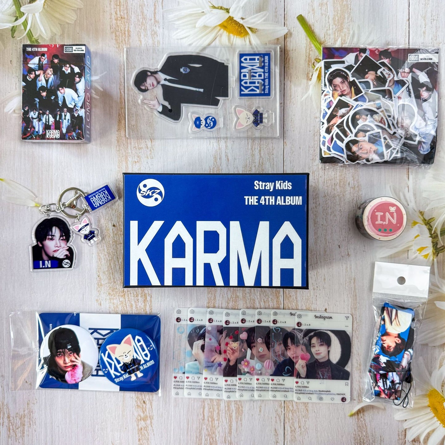 COFFRET CADEAU KARMA STRAY KIDS