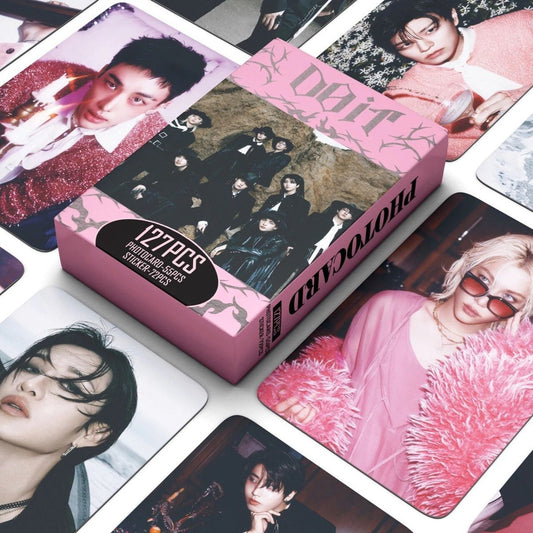 KIT DE CARTES PHOTO CREUX STRAY KIDS MERCH 127 PIÈCES (55 CARTES PHOTO + 72 AUTOCOLLANTS)