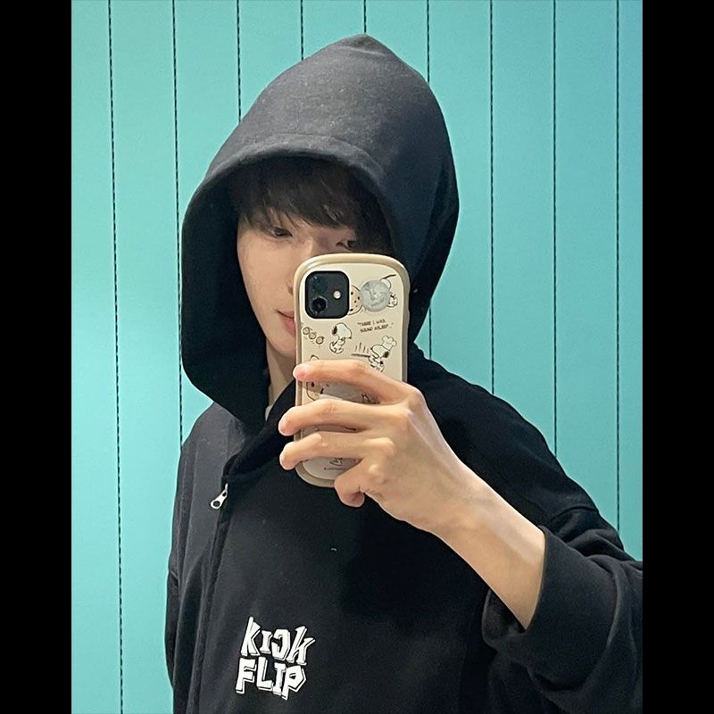 ENHYPEN HOODIE ROMANCE : INÉDIT