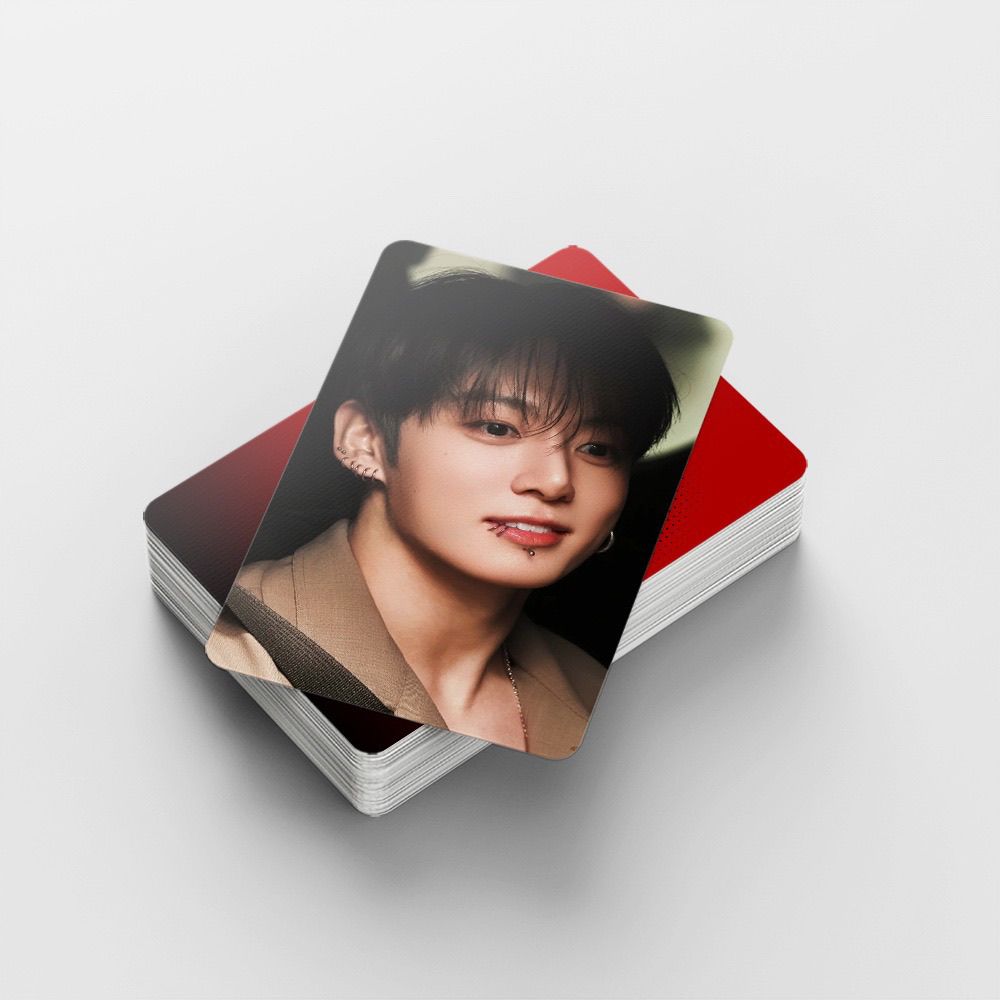 JOURNAL DE PRODUCTION SOLO DE JIMIN 92 PIÈCES (60 CARTES PHOTO + 32 AUTOCOLLANTS)