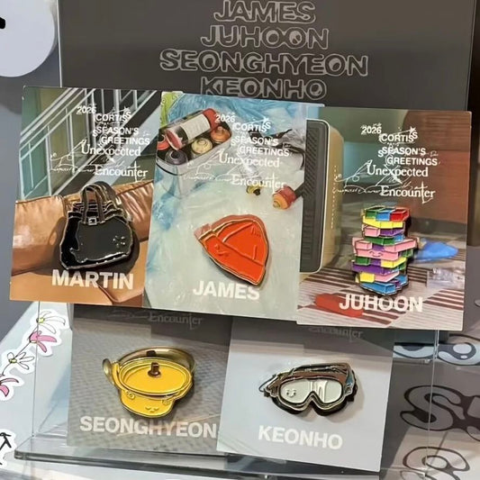 PORTE-CLÉS EN PELUCHE CORTIS