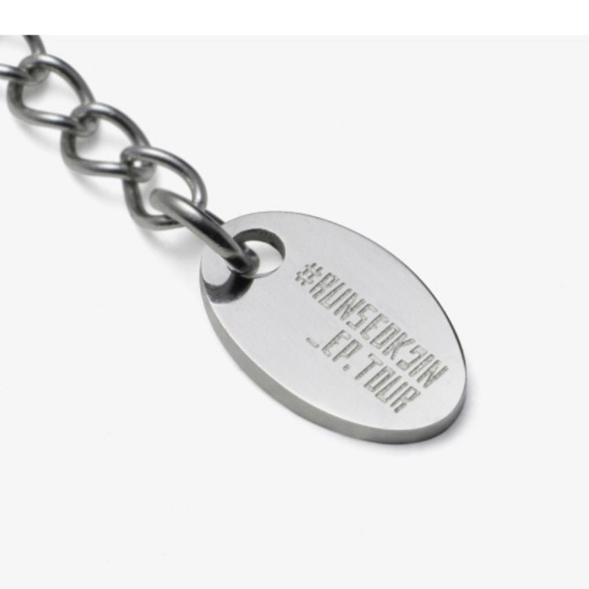 COLLIER DE LA TOURNÉE JIN RUNSEOKJIN