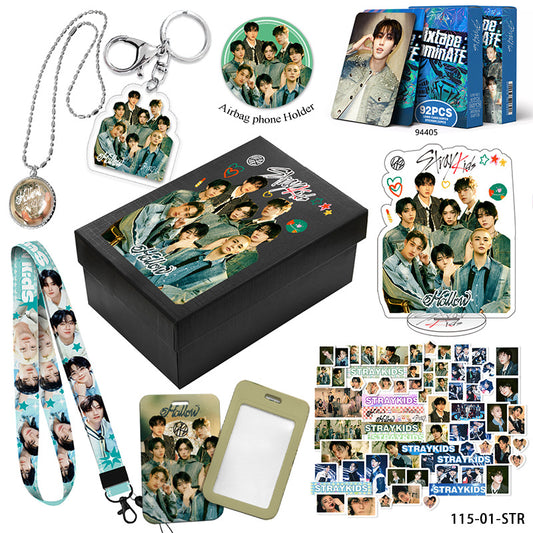 COFFRET CADEAU KARMA STRAY KIDS