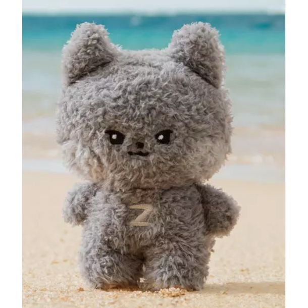 ZB1 ZERO BASE ONE PELUCHE 17 CM