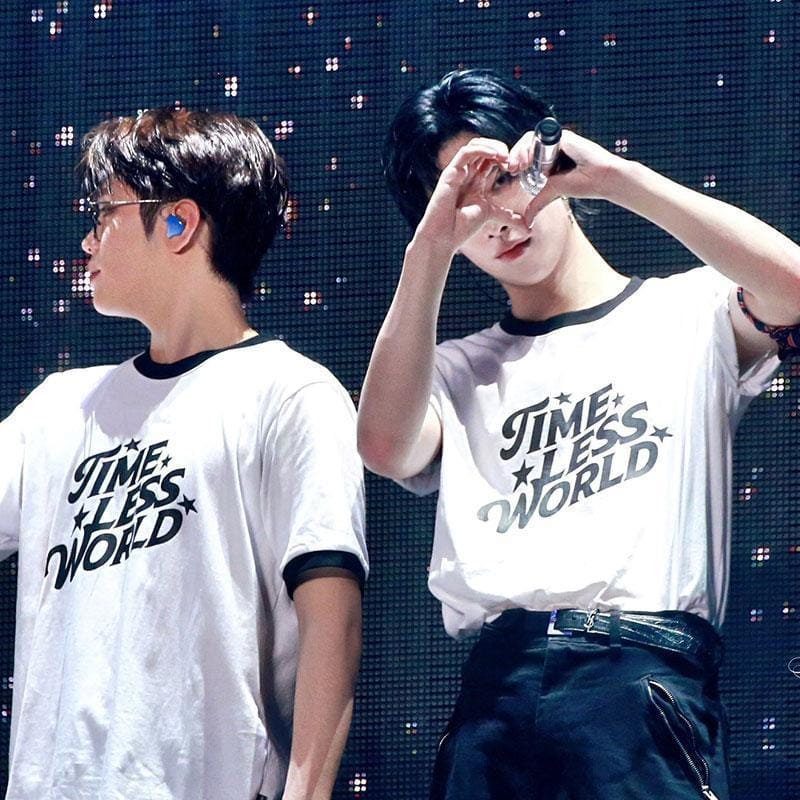 T-SHIRT ZB1 ZERO BASE ONE 100% COTON