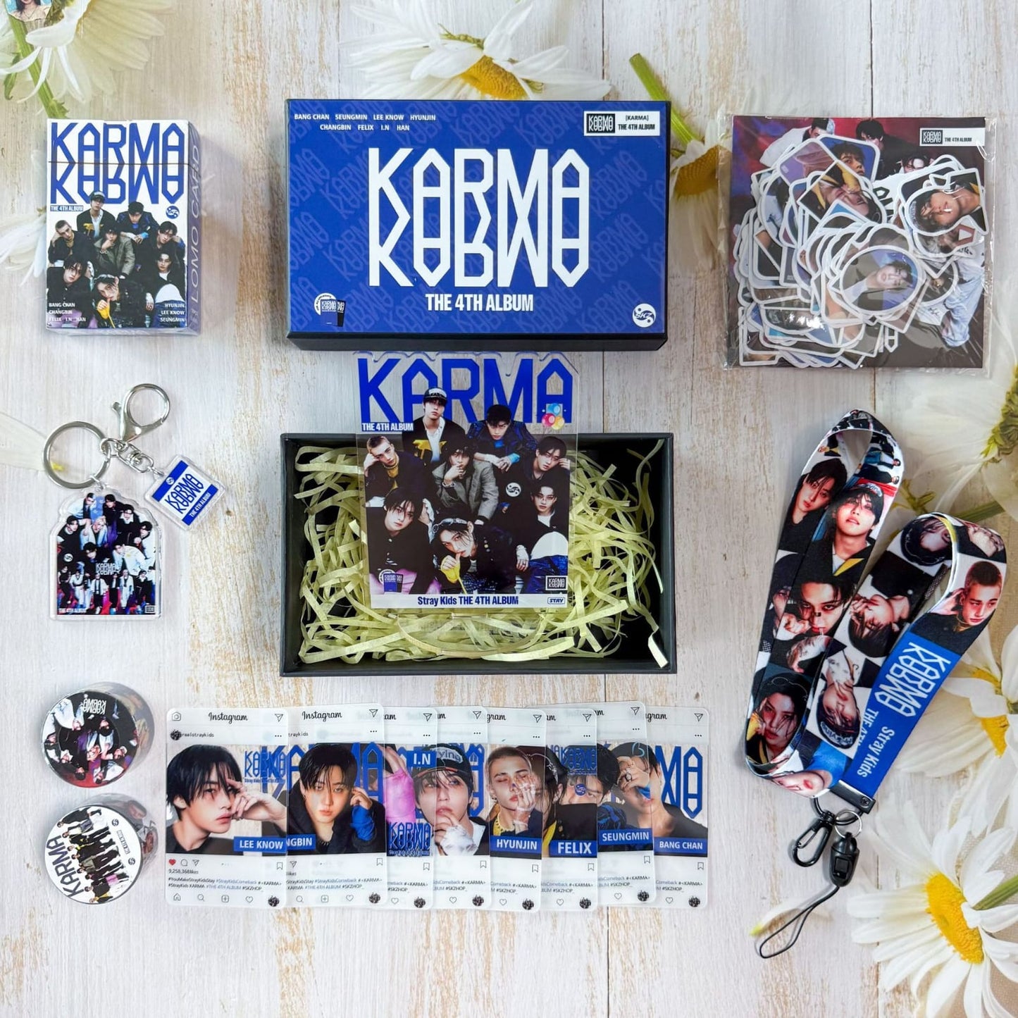 COFFRET CADEAU KARMA STRAY KIDS