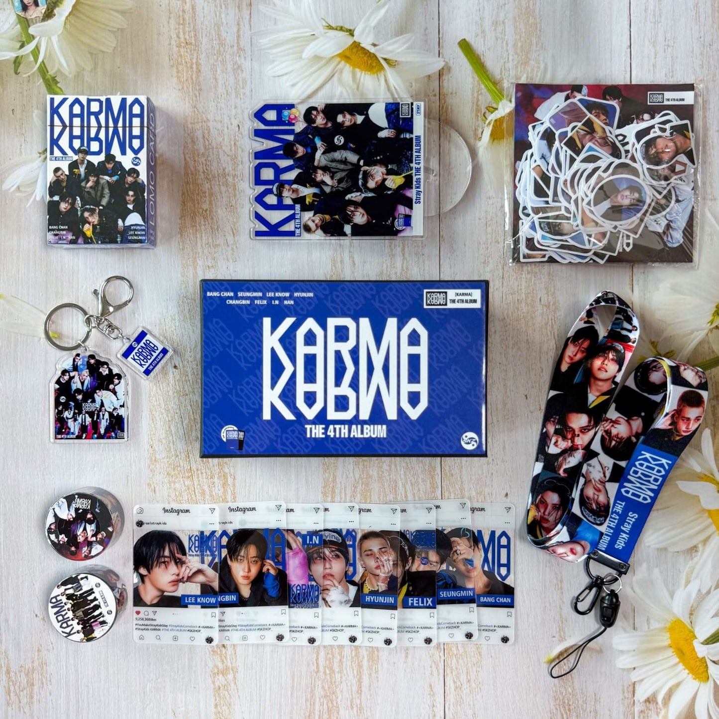 COFFRET CADEAU KARMA STRAY KIDS