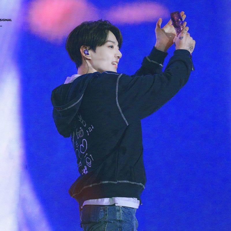 Sweat à capuche BTS Permission de danser