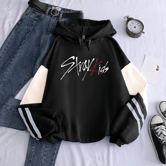 Sweat à capuche STRAY KIDS (différentes couleurs)
