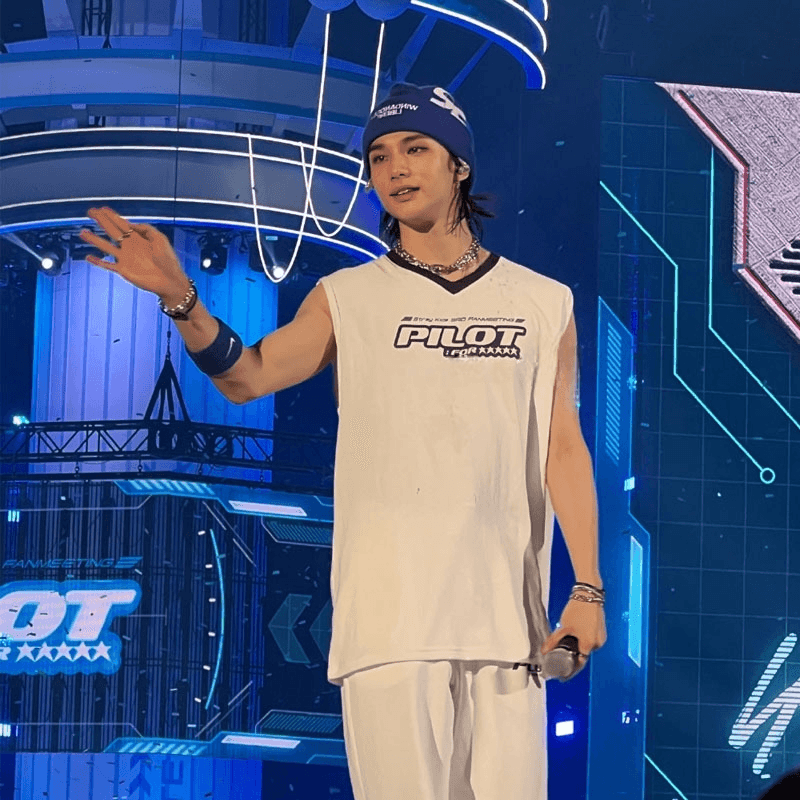 T-SHIRT PILOTE STRAY KIDS 100% COTON