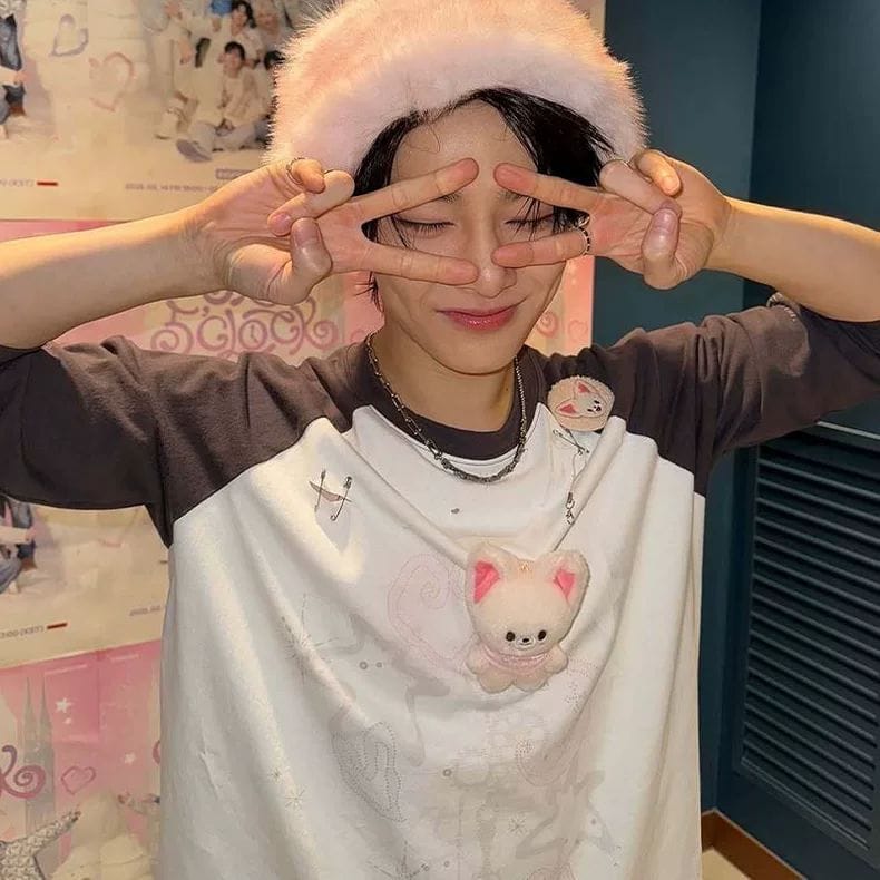 T-SHIRT À MANCHES LONGUES STRAY KIDS SKZ 5'CLOCK