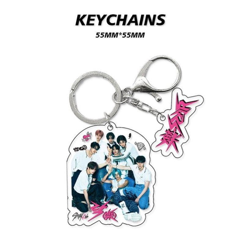 KIT STRAY KIDS ROCK STAR/STAR DE STAR AVEC 164 PIÈCES (COFFRET CADEAU AVEC DIVERS ARTICLES !✨)