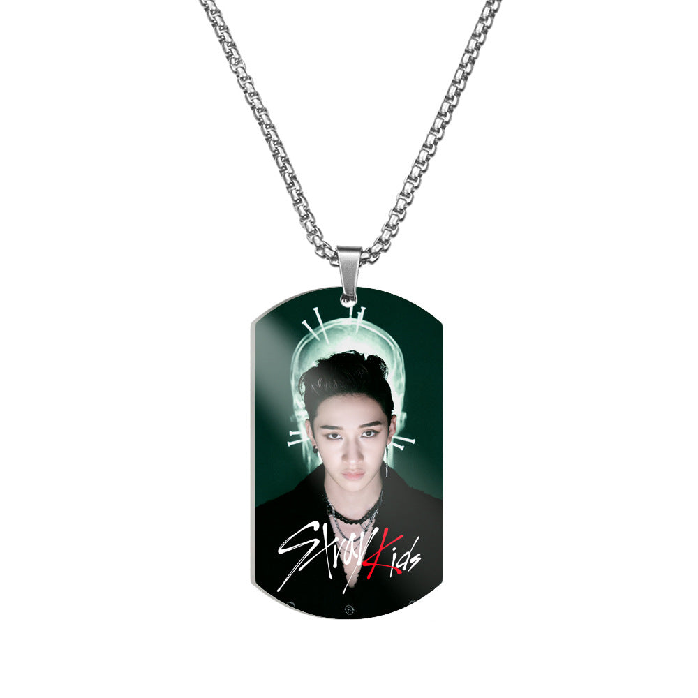 COLLIER STRAY KIDS EN ACIER INOXYDABLE