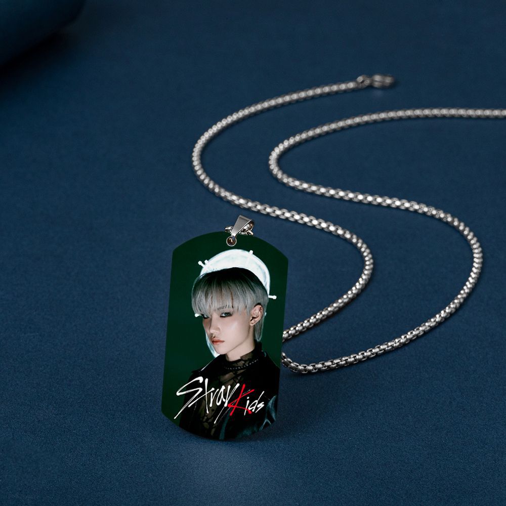 COLLIER STRAY KIDS EN ACIER INOXYDABLE