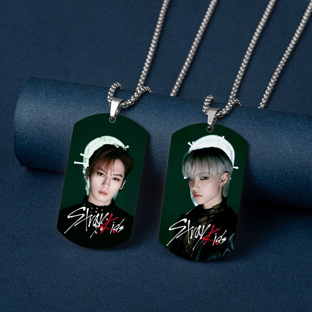 COLLIER STRAY KIDS EN ACIER INOXYDABLE