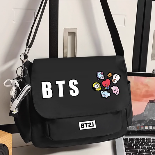 SAC BTS BT21 DIVERS MODÈLES (noir et blanc)