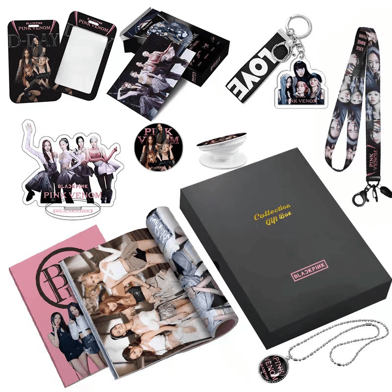 KIT AVEC LIVRE PHOTO, CARTES PHOTO, COLLIER, POP SOCKET ET + ARTICLES (DIFFÉRENTS GROUPES !✨)