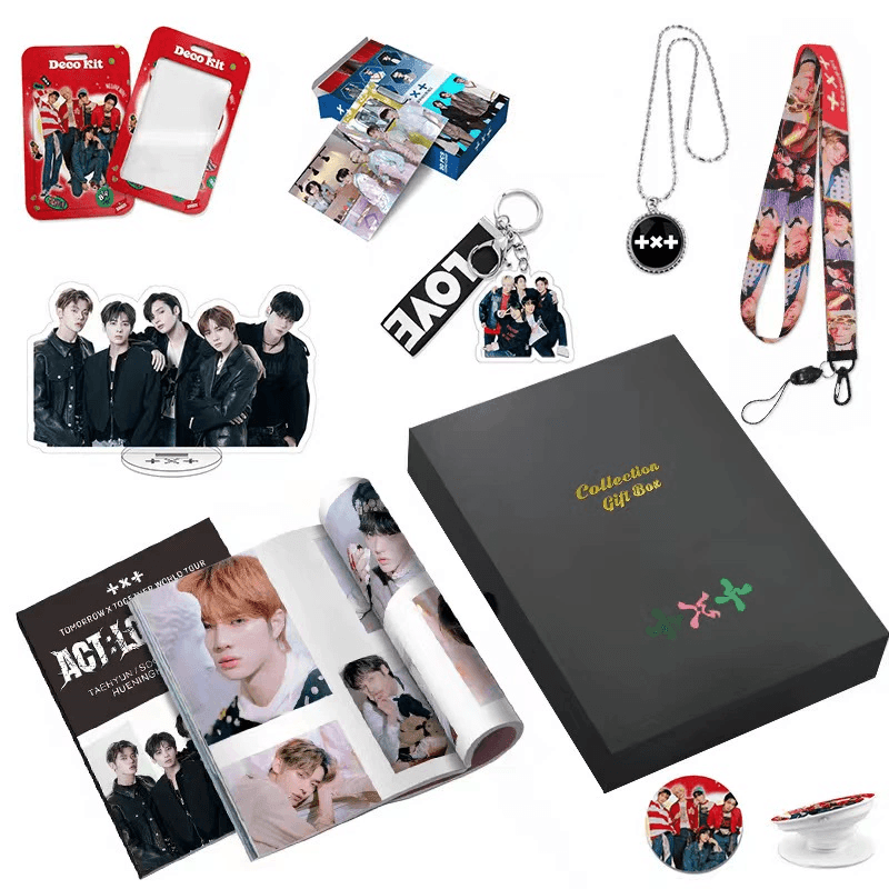 KIT AVEC LIVRE PHOTO, CARTES PHOTO, COLLIER, POP SOCKET ET + ARTICLES (DIFFÉRENTS GROUPES !✨)